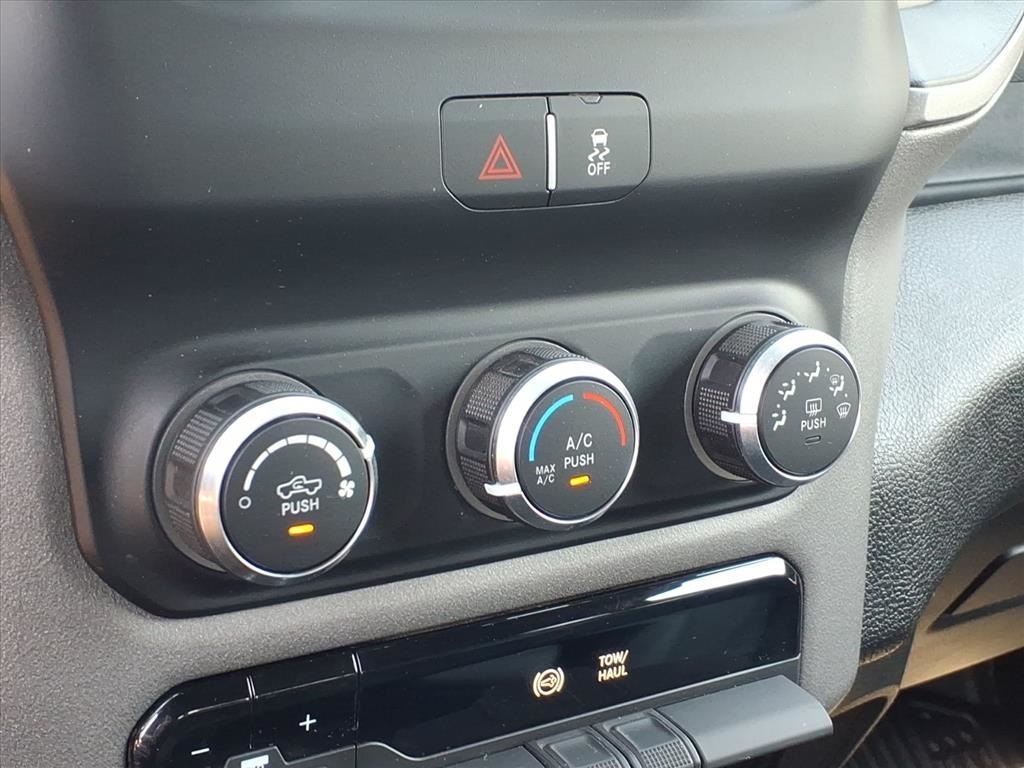 2022 Ram 2500 Tradesman photo 5