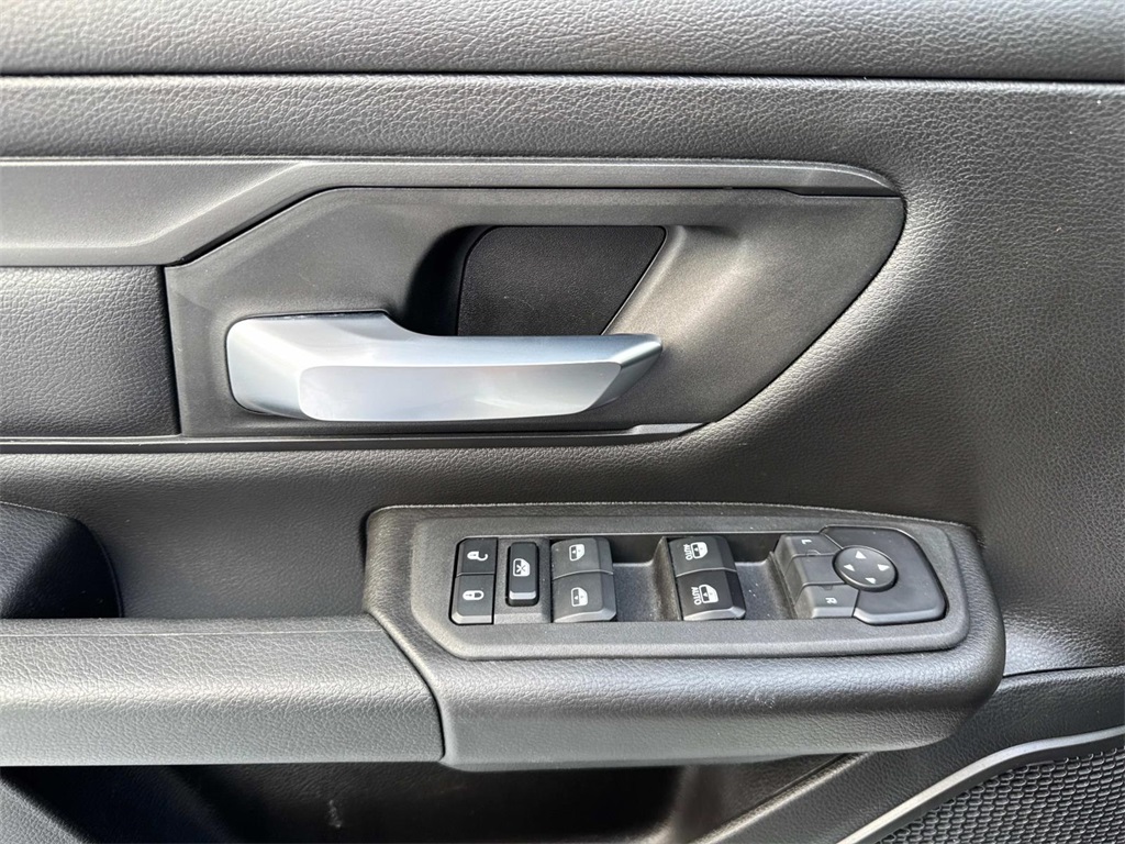 2025 Ram 1500 Tradesman photo 20