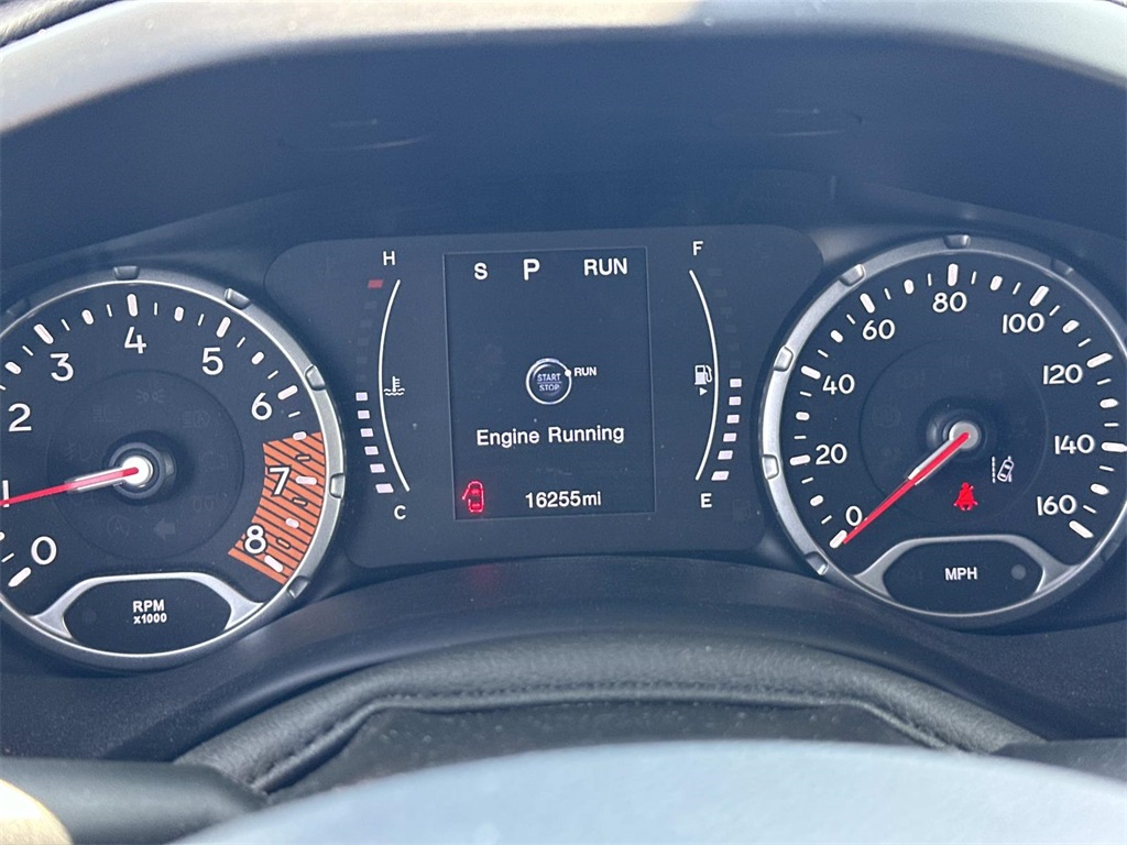 2023 Jeep Renegade Latitude photo 24