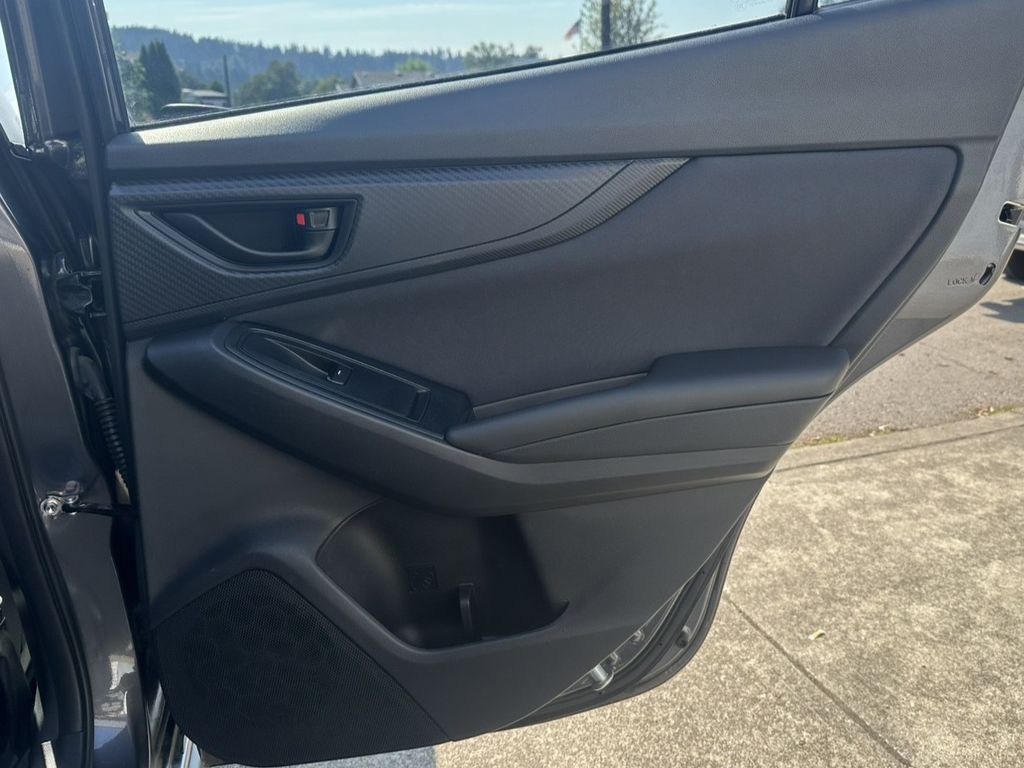 2021 Subaru Crosstrek Premium photo 29