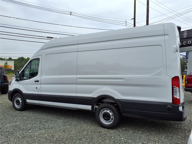 2025 Ford Transit photo 4