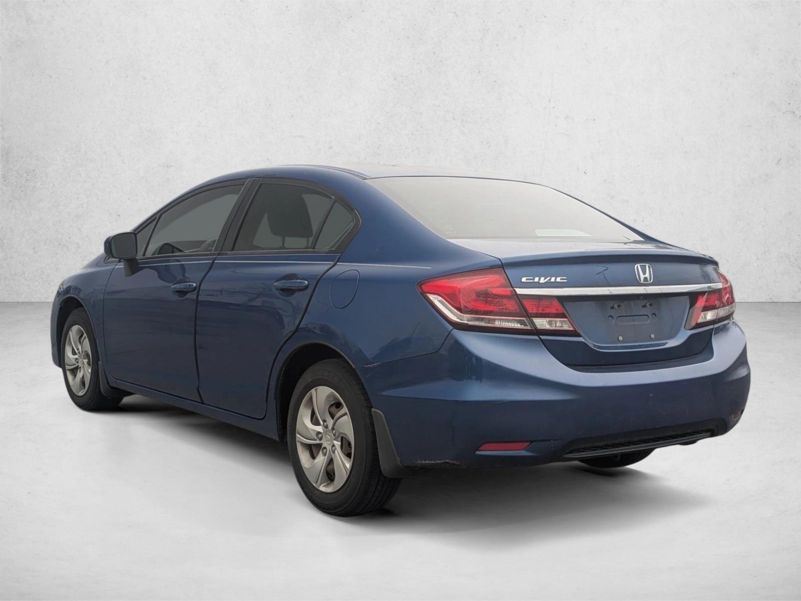 2015 Honda Civic LX photo 3
