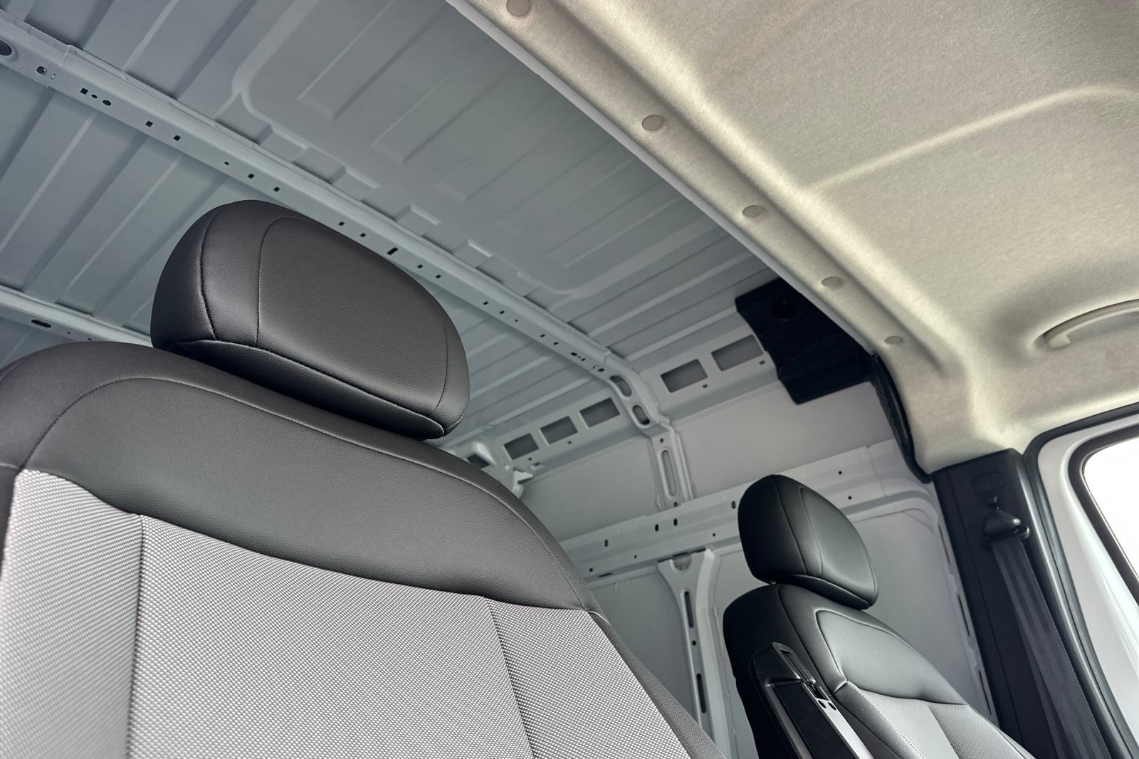 2026 Ram ProMaster 2500 photo 11