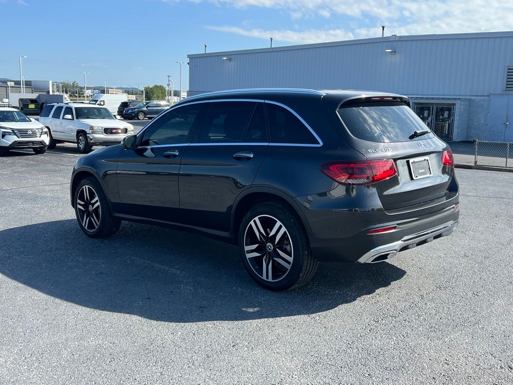 2021 Mercedes Benz GLC 300 photo 6