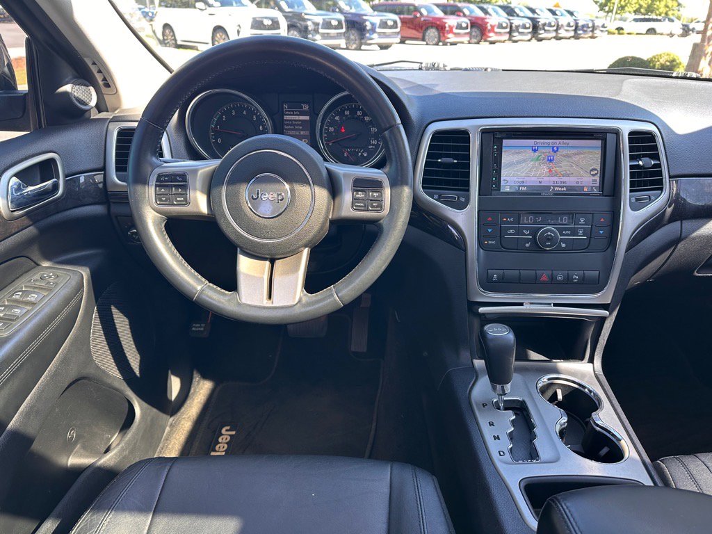 2012 Jeep Grand Cherokee Laredo photo 10