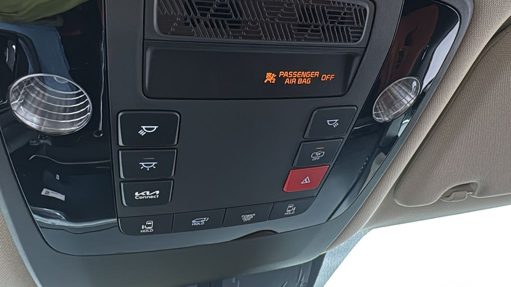 2026 Kia Carnival EX photo 32