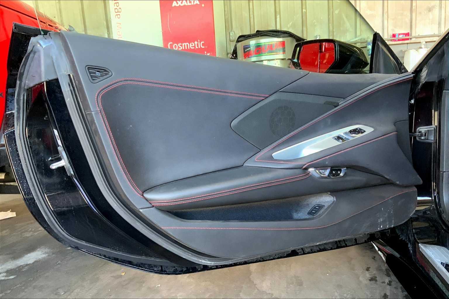 2021 Chevrolet Corvette Stingray 1LT photo 17