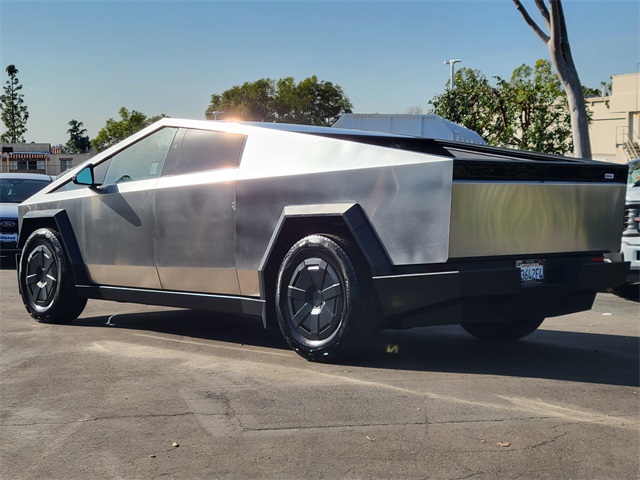 Used 2025 Tesla Cybertruck Base with VIN 7G2CEHED3SA072916 for sale in Kansas City