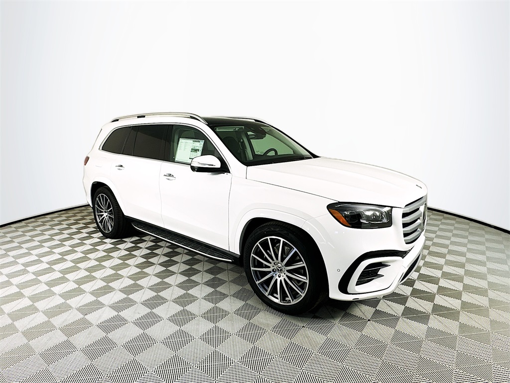 2026 Mercedes-Benz GLS Base's photo