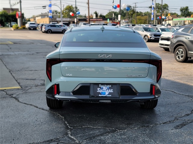 2025 Kia K4 GT-Line photo 5