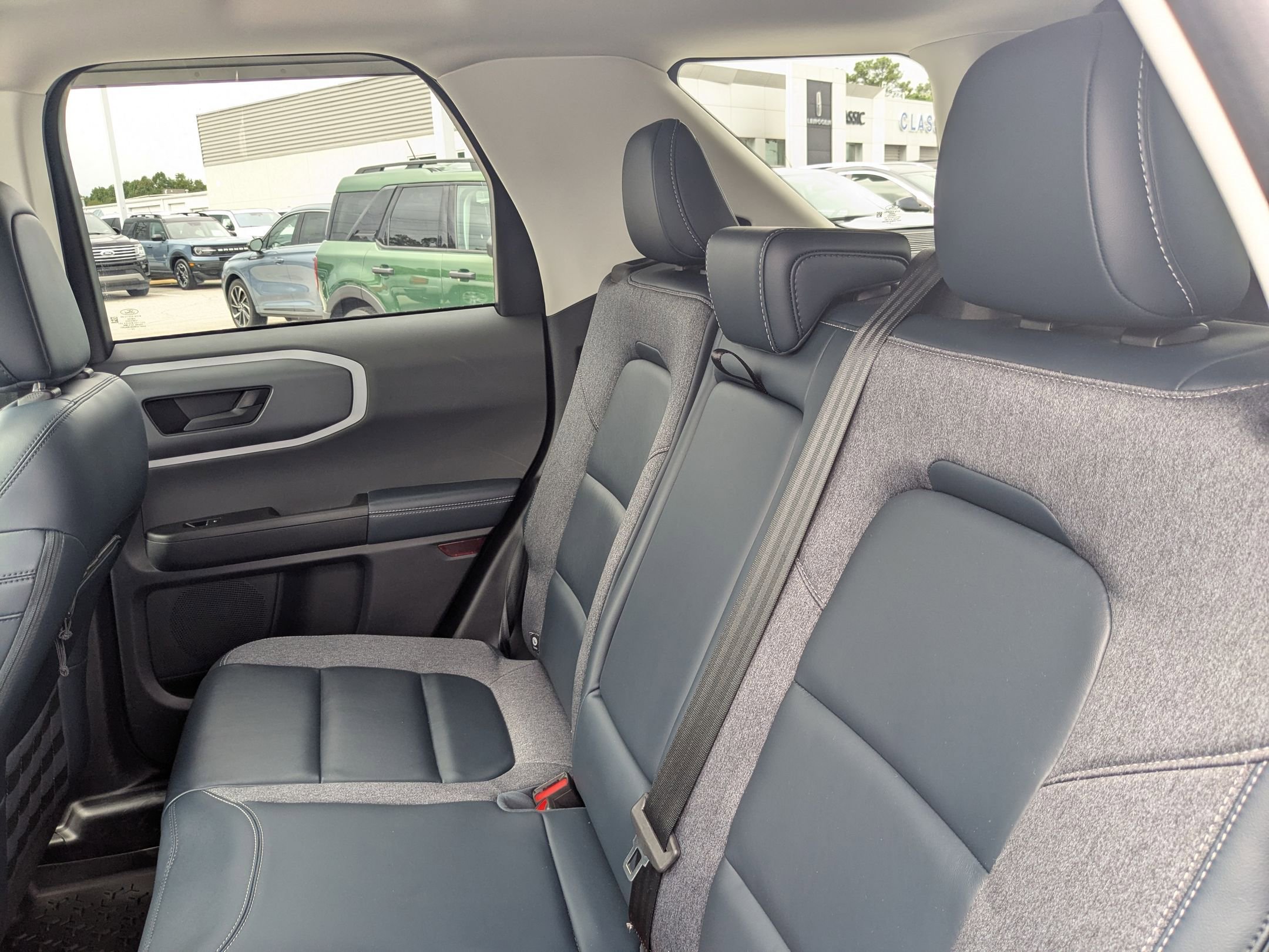 2022 Ford Bronco Sport Outer Banks photo 22