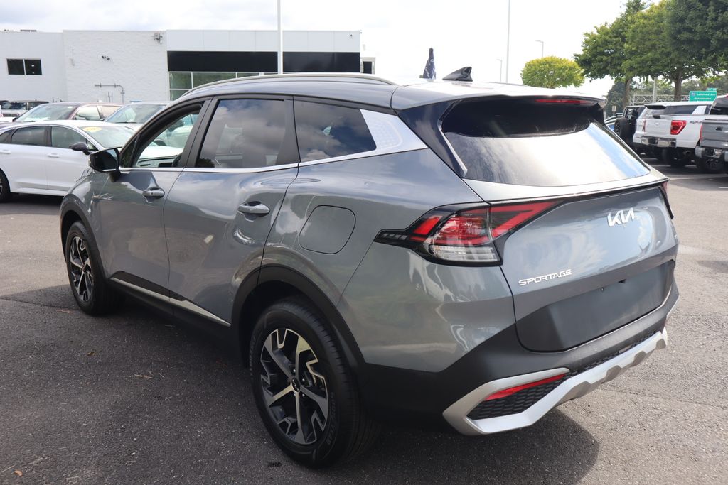 2023 Kia Sportage EX photo 6