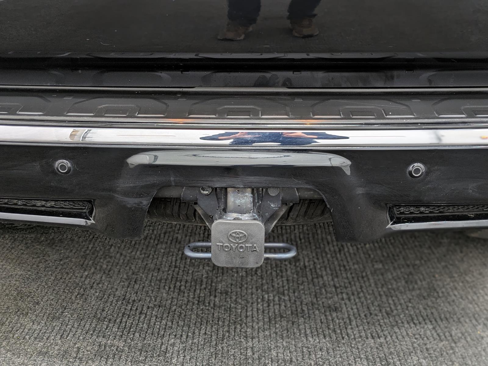 2022 Toyota 4Runner Limited photo 3