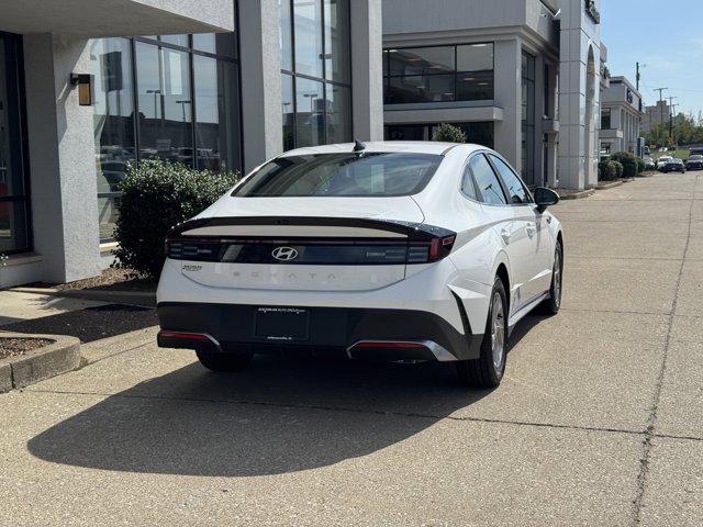 2026 Hyundai Sonata SE SE photo 4