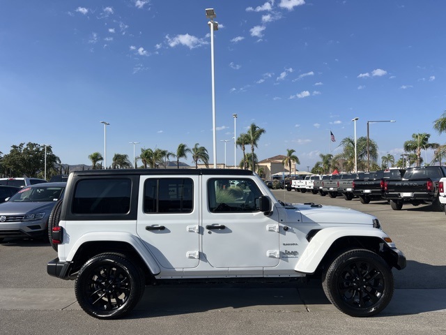 2023 Jeep Wrangler Sahara 4xe photo 8
