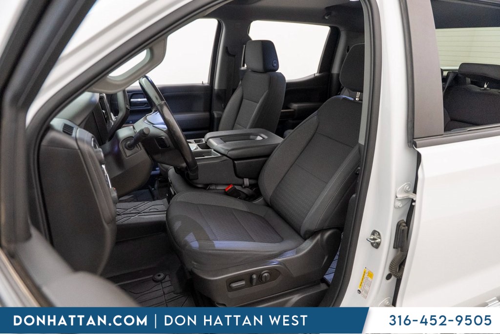 2021 Chevrolet Silverado 1500 RST photo 6