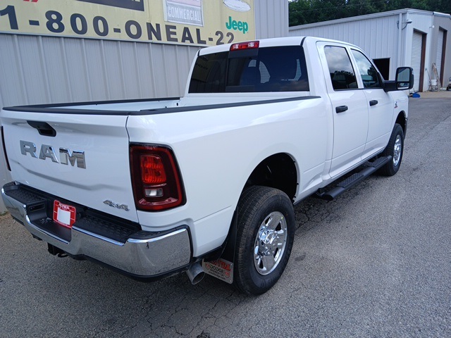 2025 Ram 2500 Tradesman photo 3
