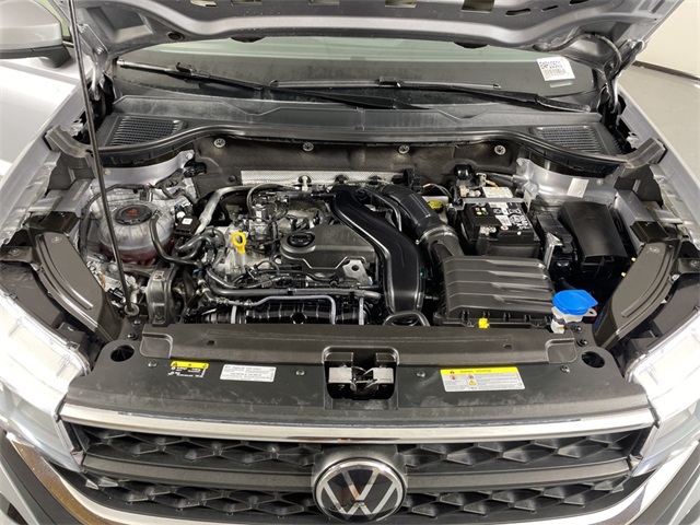 2024 Volkswagen Taos SE photo 44