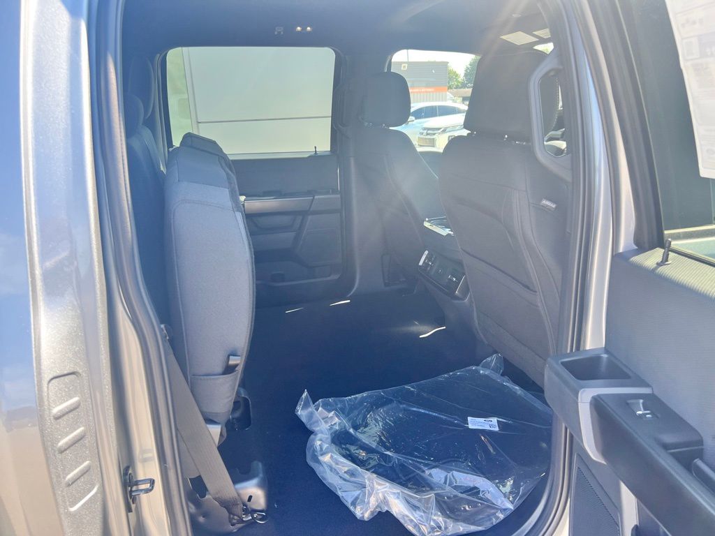 2025 Ford F-150 STX photo 23