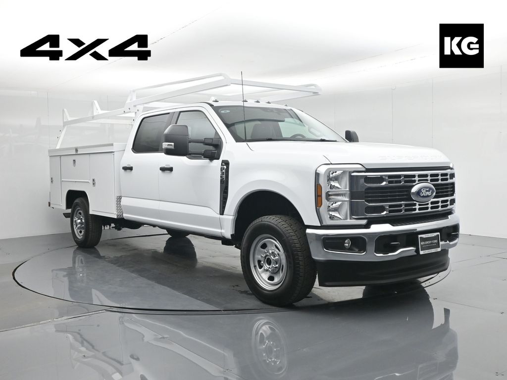2026 Ford F-350 Super Duty Chassis Cab XL's photo