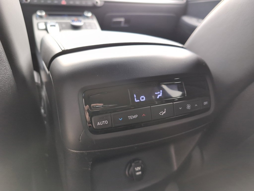2023 Hyundai Palisade SEL photo 11