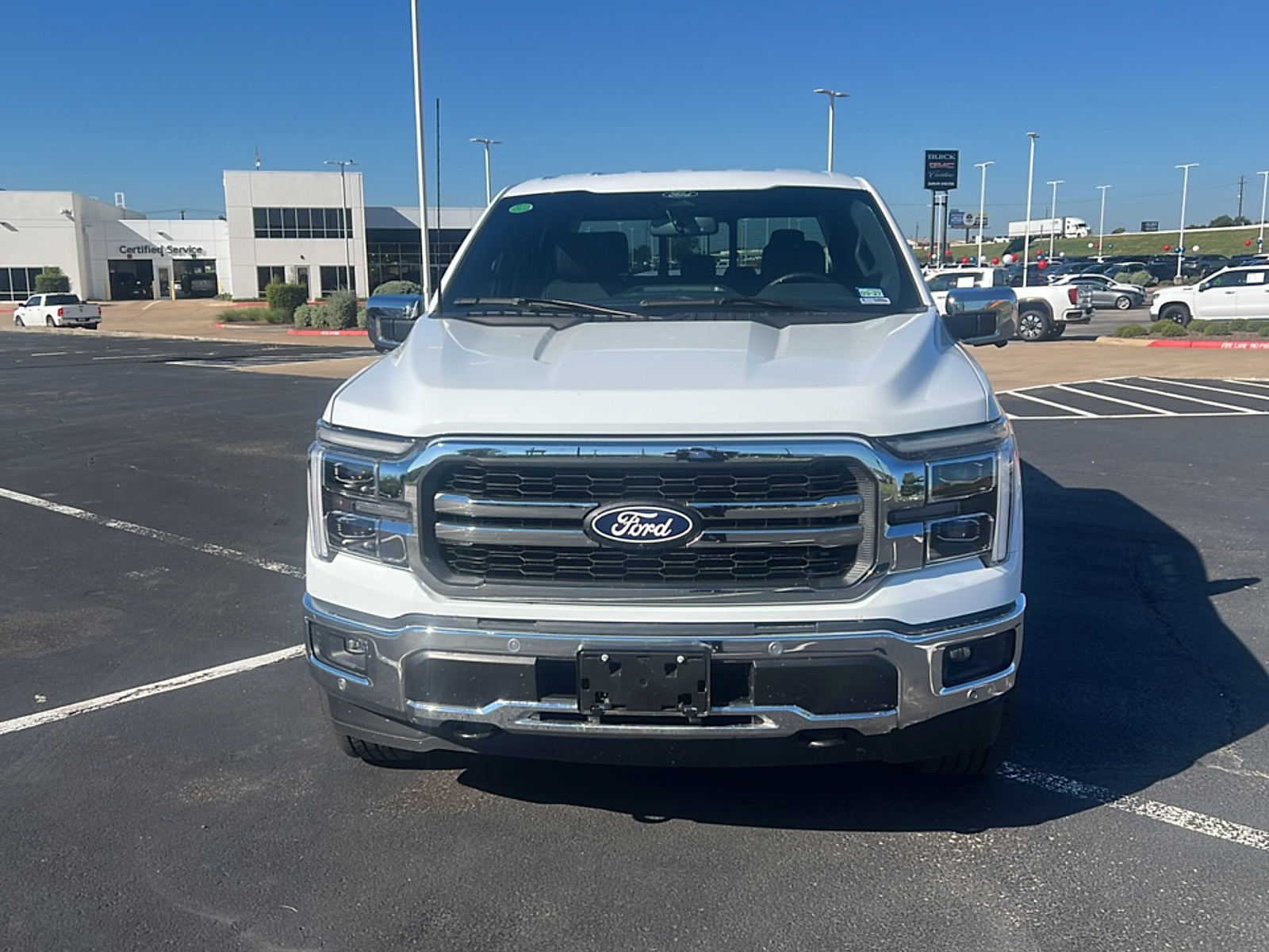 2025 Ford F-150 Lariat photo 2