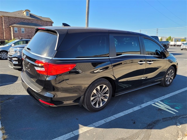 2024 Honda Odyssey EX-L photo 2