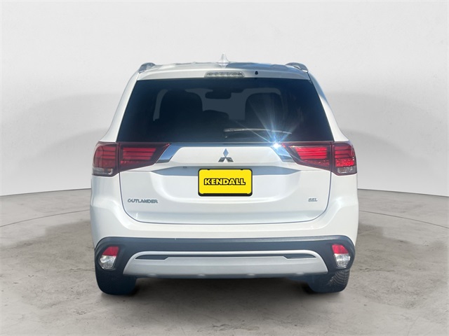 2020 Mitsubishi Outlander ES LE SP SEL Limited photo 3