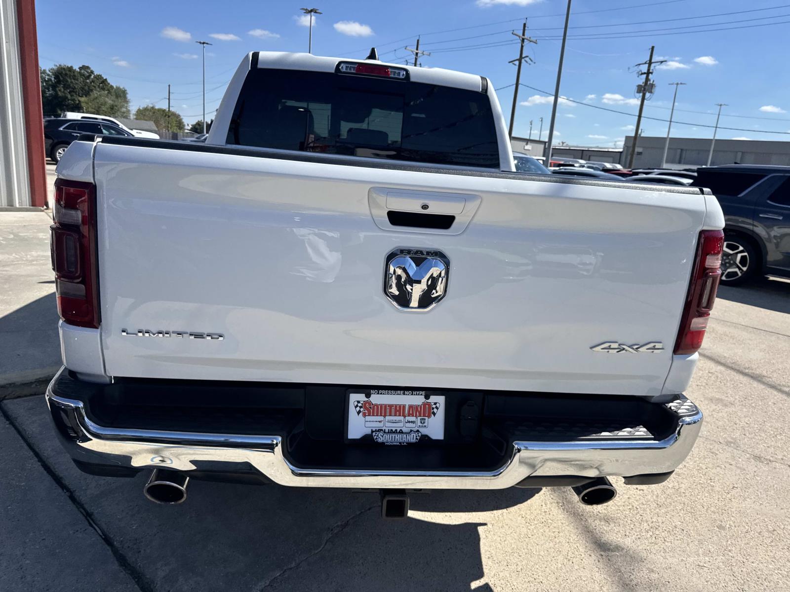 2024 Ram 1500 Limited photo 3