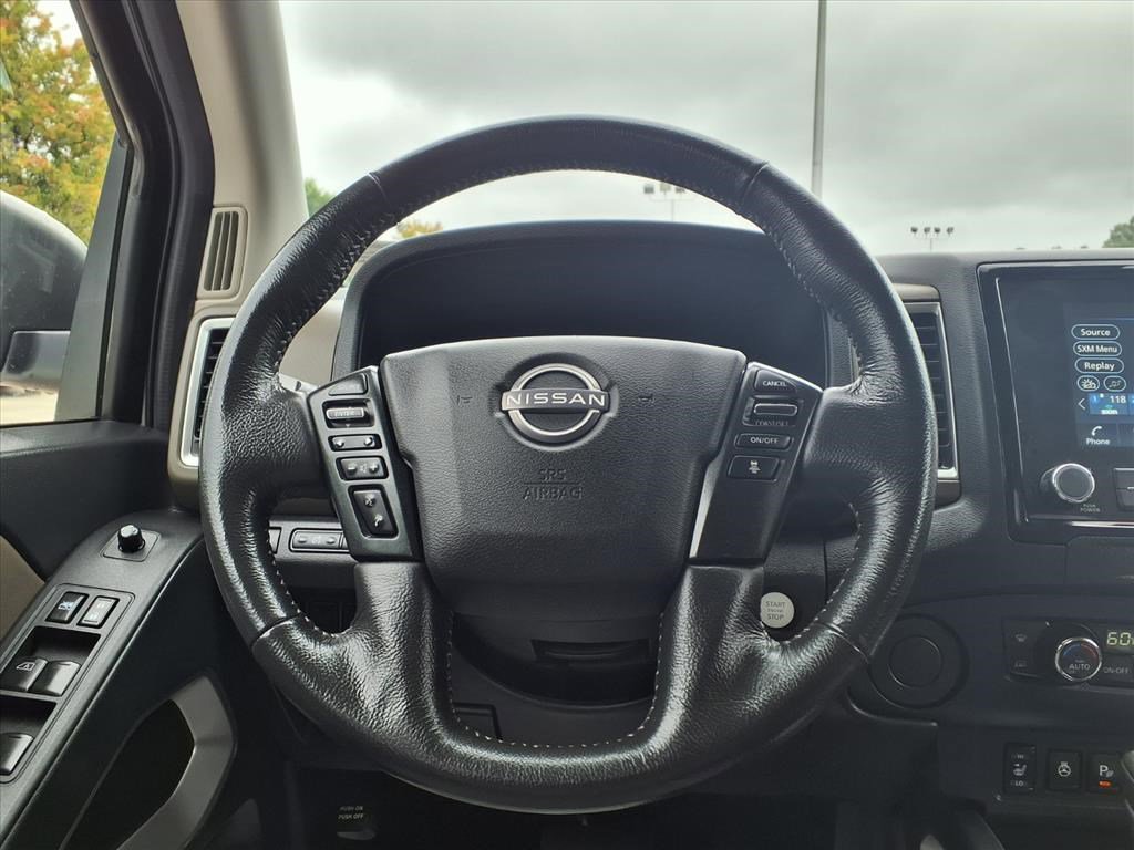2022 Nissan Frontier Crew Cab SV photo 10