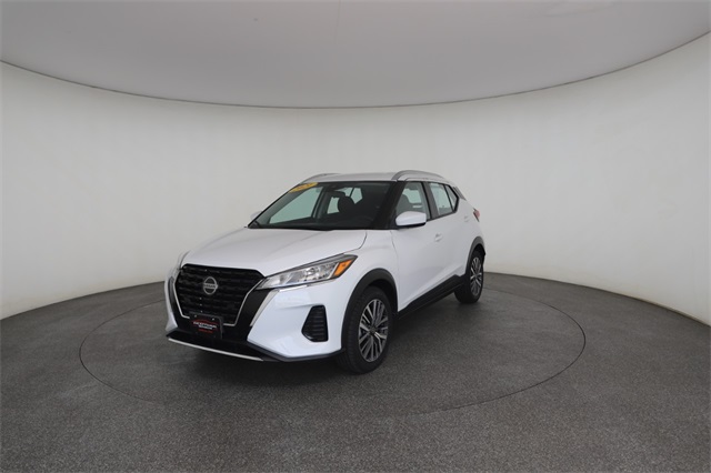 2021 Nissan Kicks SV photo 2