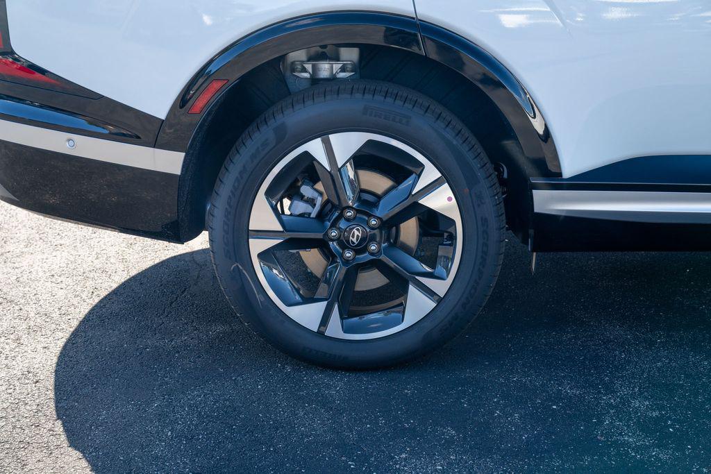 2026 Hyundai Palisade Limited photo 9