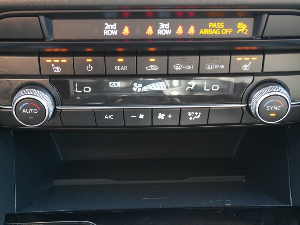 2023 Mazda CX-9 Touring photo 19