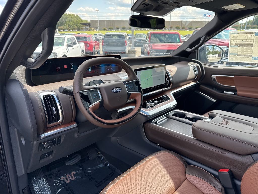 2025 Ford Expedition King Ranch photo 10