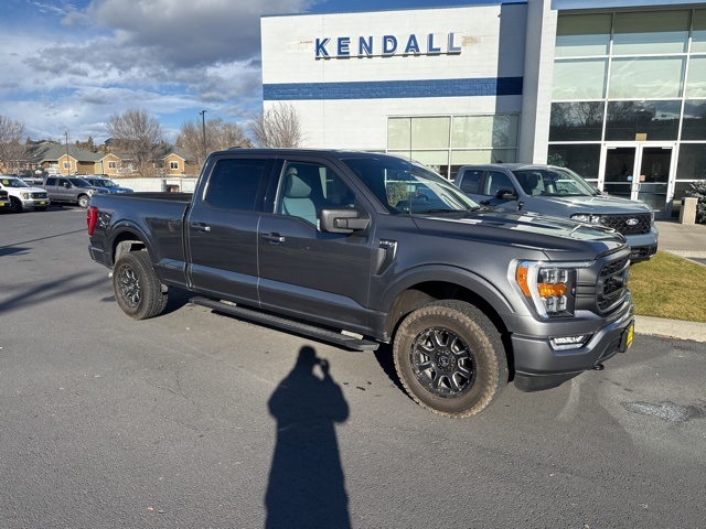 2022 Ford F-150 XLT's photo