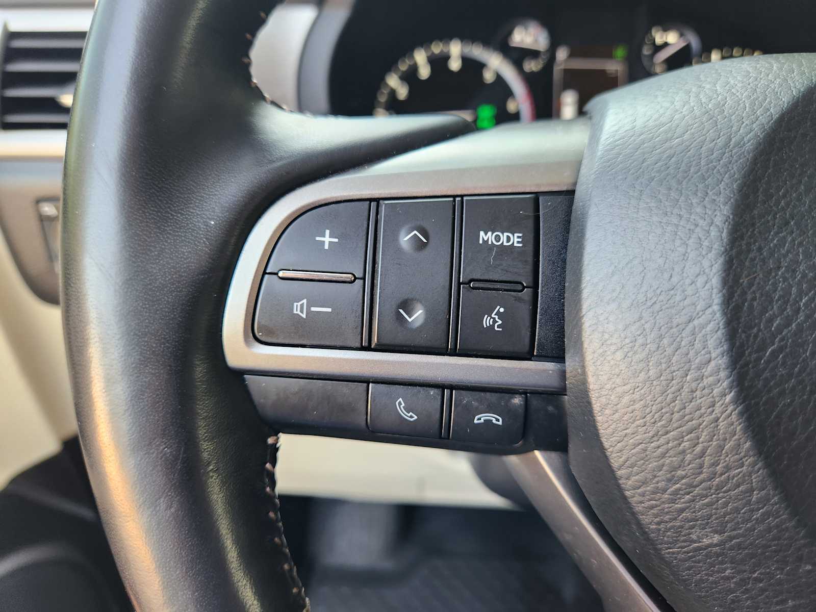 2023 Lexus GX 460 Premium photo 21