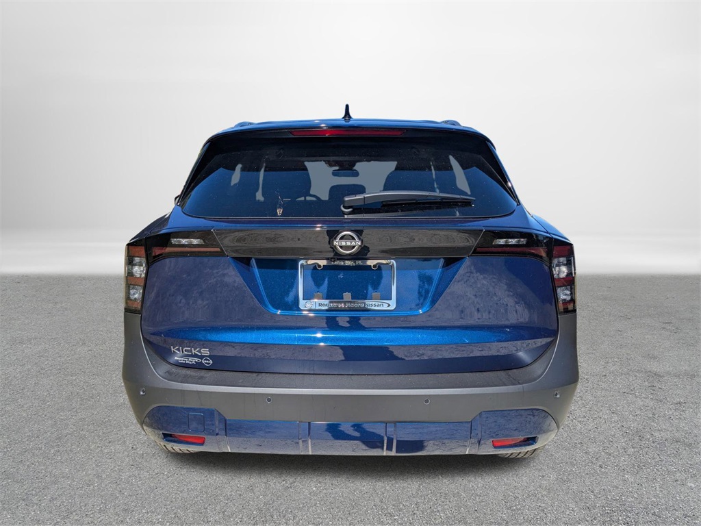 2026 Nissan Kicks SV photo 2