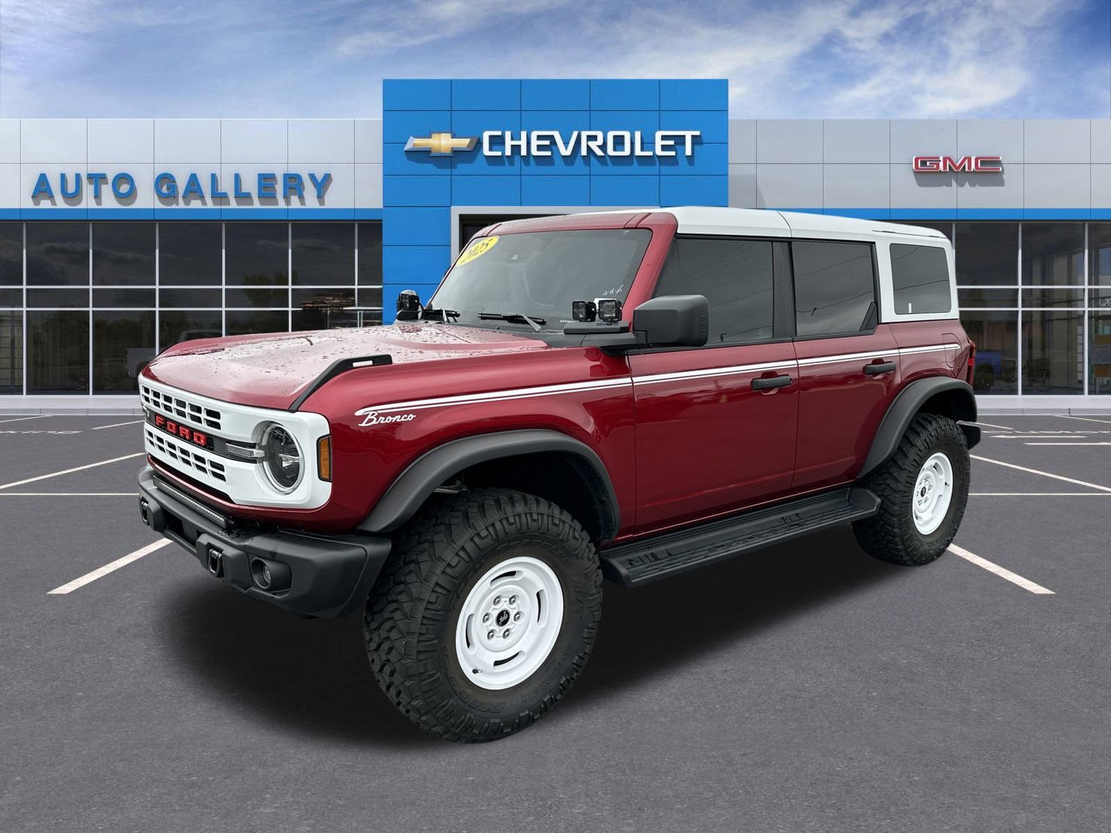 2025 Ford Bronco 4-Door Heritage Editon's photo