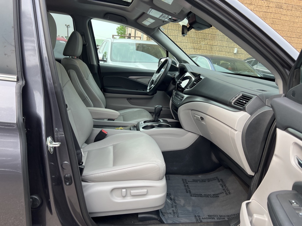 2019 Honda Pilot EX-L photo 9