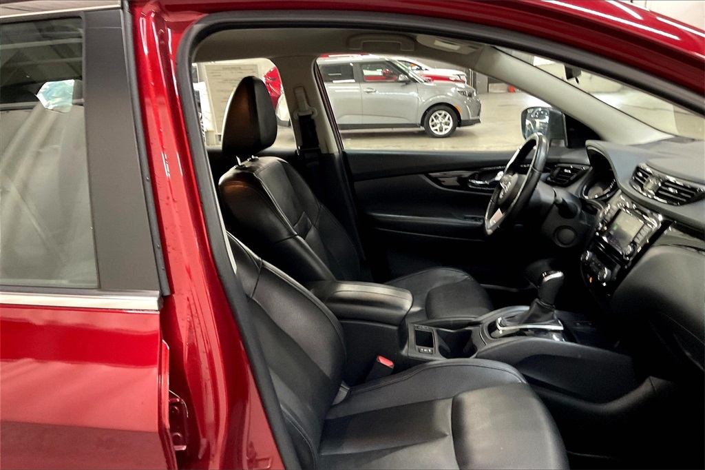 2022 NISSAN ROGUE SPORT - Image 5