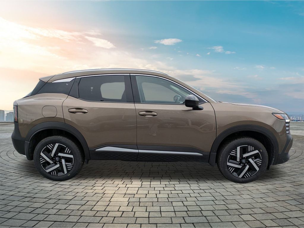 2026 Nissan Kicks SV photo 2