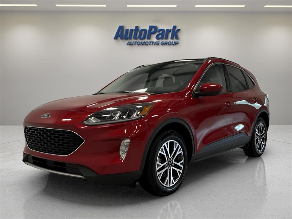 2022 Ford Escape SEL photo 3