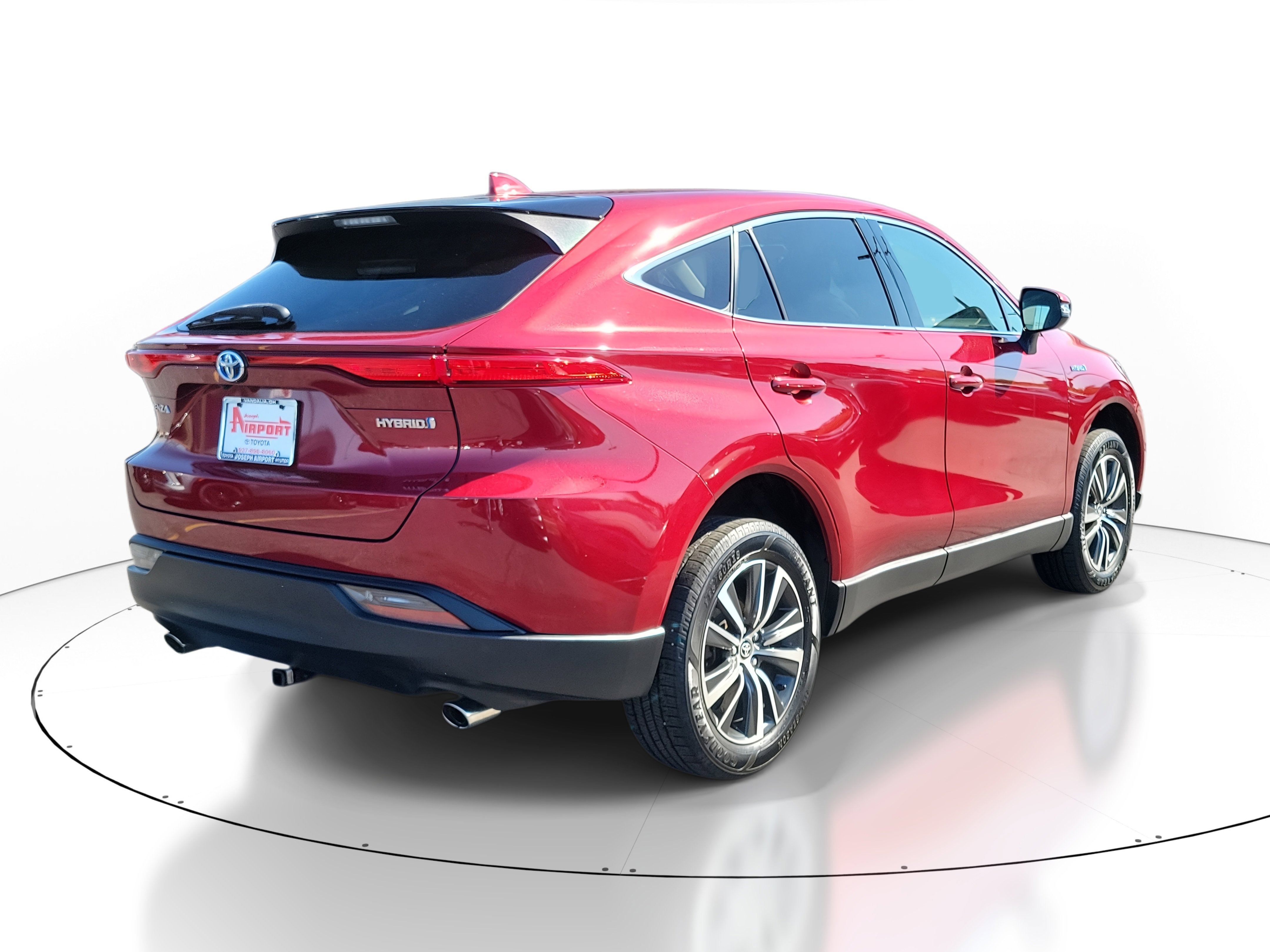 2021 Toyota Venza LE photo 4