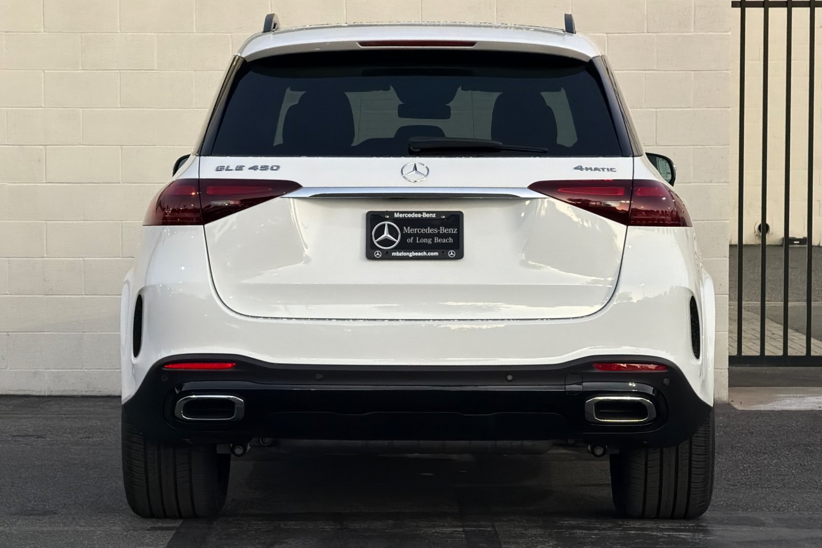 2026 Mercedes Benz GLE 450 4MATIC photo 2