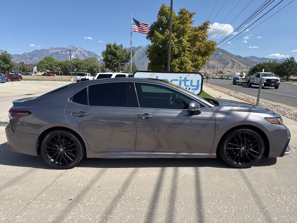 2023 Toyota Camry XSE V6 photo 2