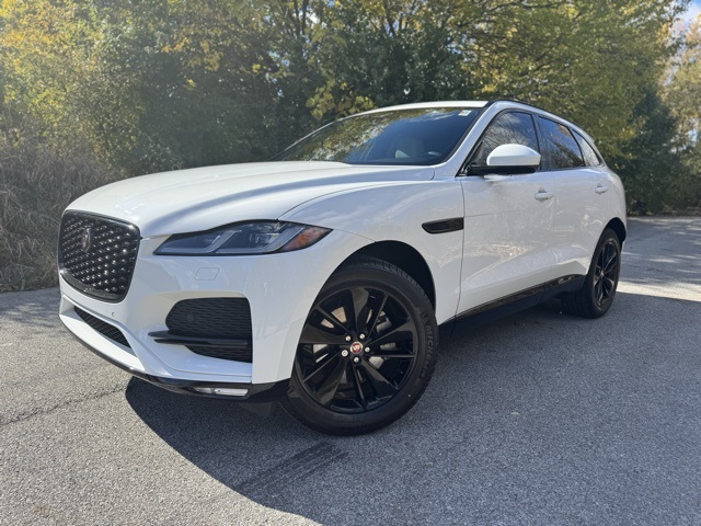 2022 Jaguar F-Pace S's photo