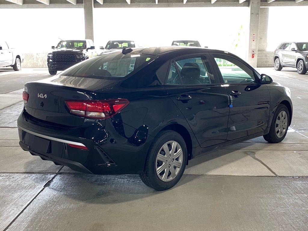 2023 Kia Rio S photo 3