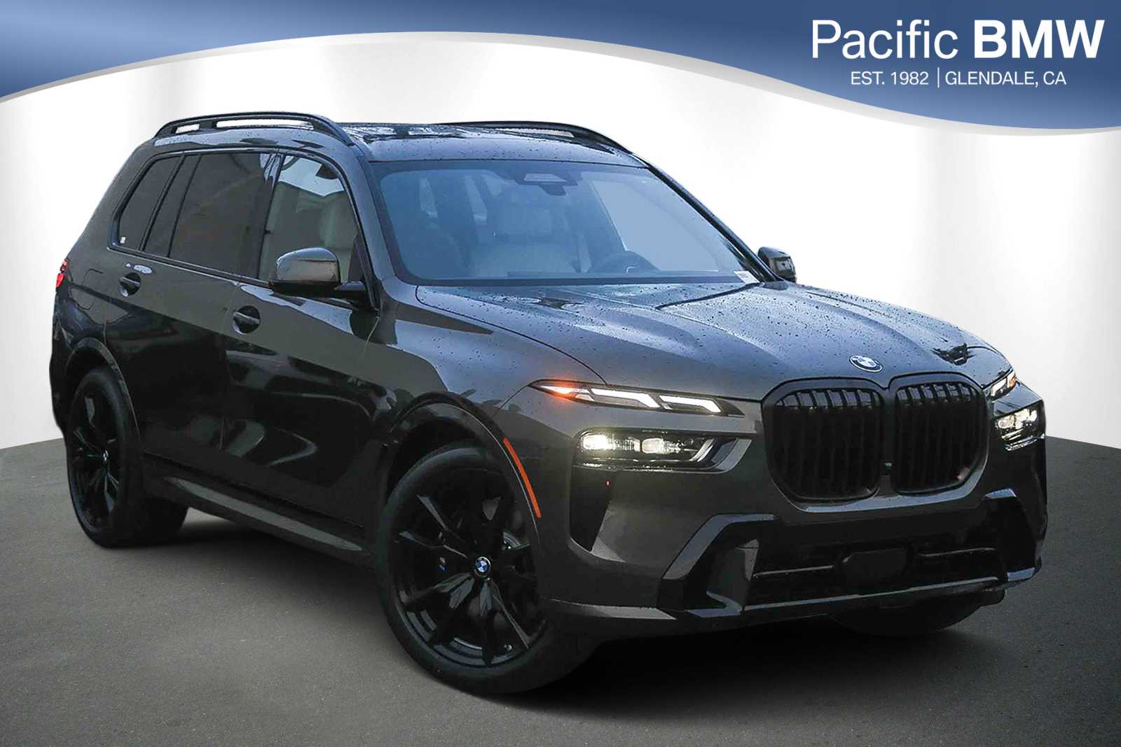 2026 BMW X7 40i's photo