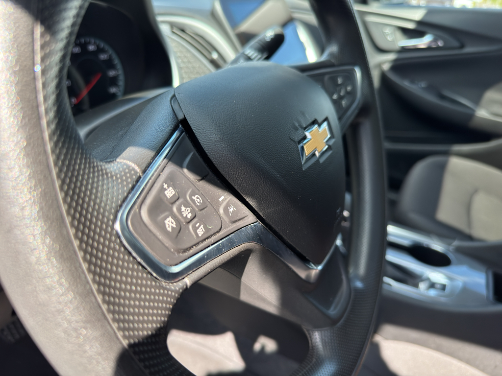 2023 Chevrolet Malibu 1LT photo 11