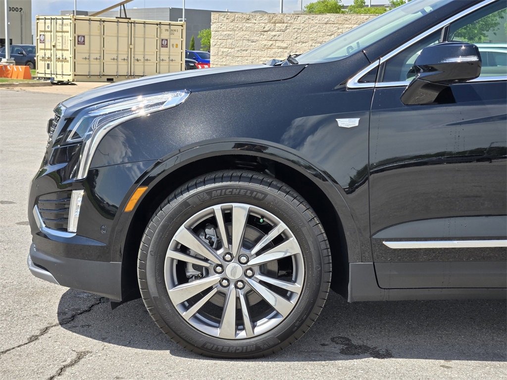 2025 Cadillac XT5 Premium Luxury photo 8